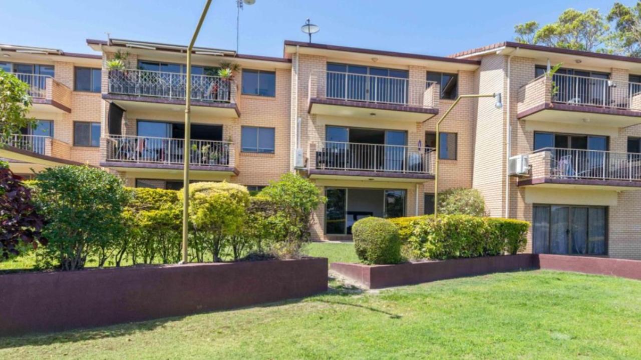 Seascapeatalexbeach Budget Accomodation Alexandra Headland Exterior photo