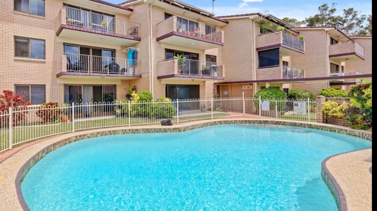 Seascapeatalexbeach Budget Accomodation Alexandra Headland Exterior photo